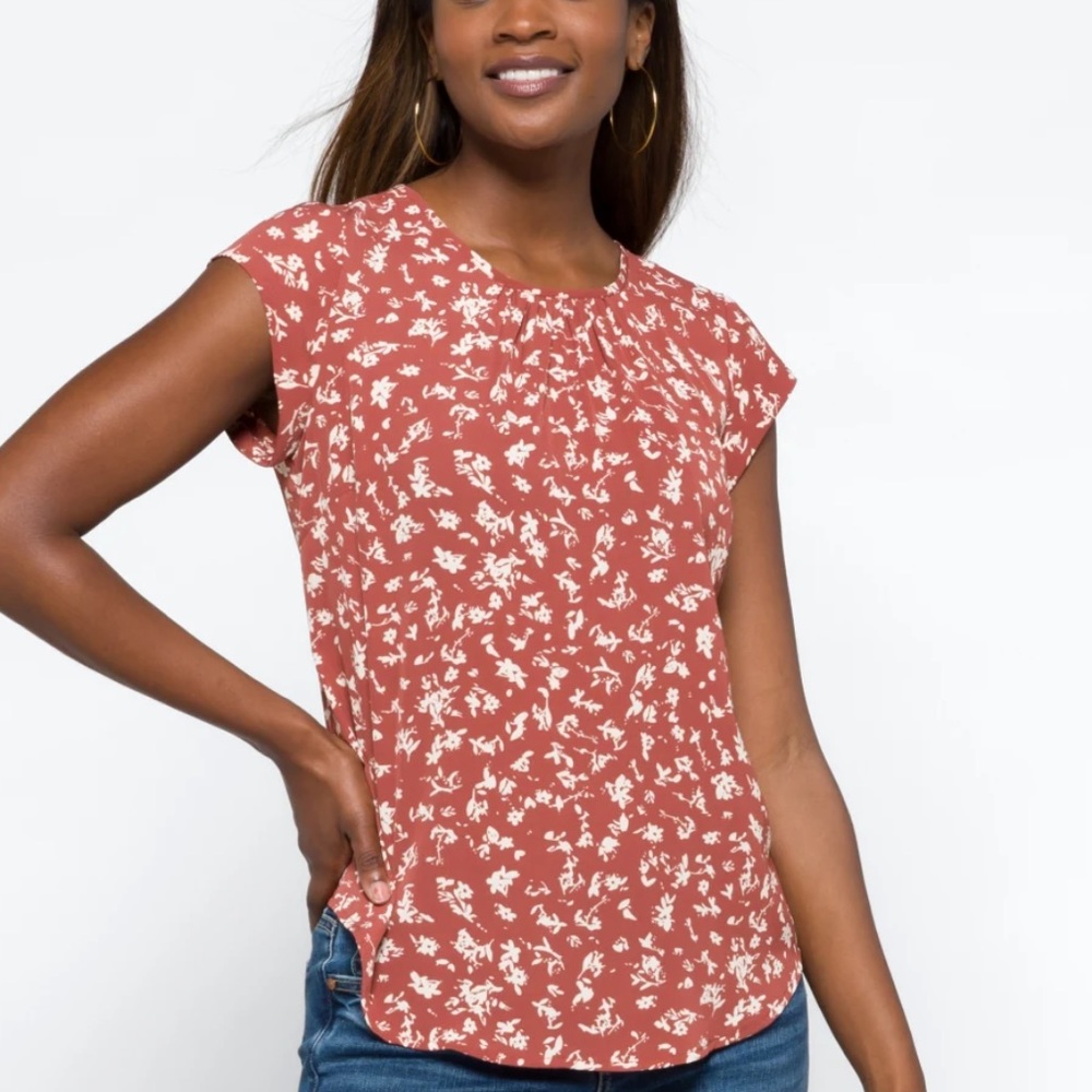 FUN2FUN Kaden Pleated Blouse